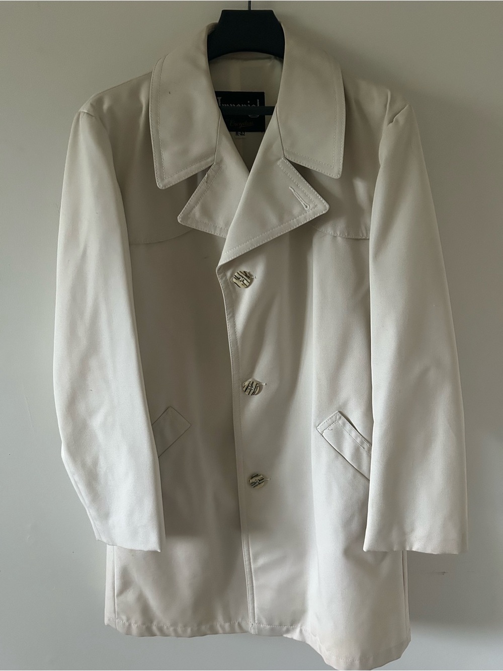 Imperial by Croydon Cream Coat - Classic Label